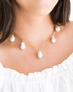 Baroque Pearl Paperclip Necklace