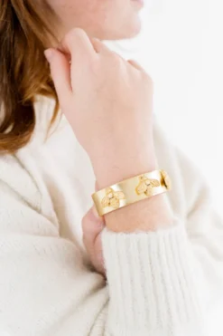 Bee Cuff
