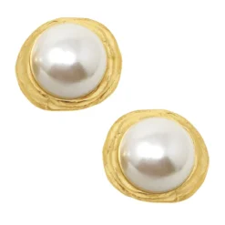Classic Pearl Cab Studs