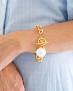 Cotton Pearl Toggle Bracelet