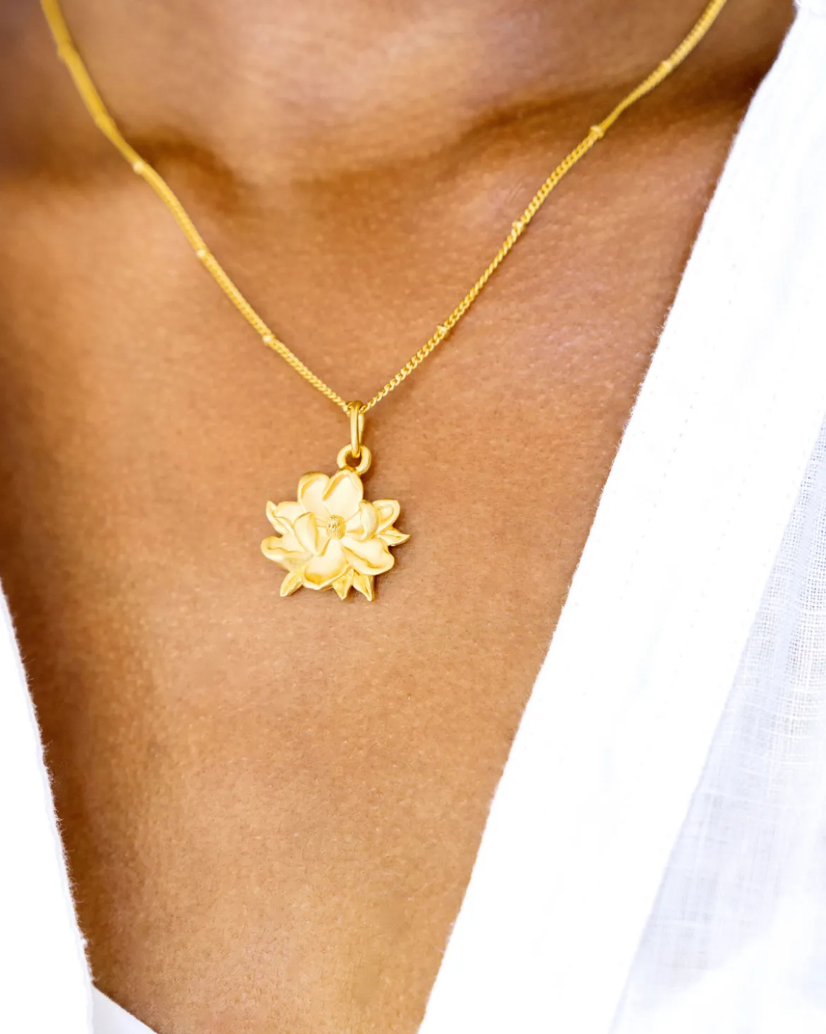 Dainty Magnolia Necklace