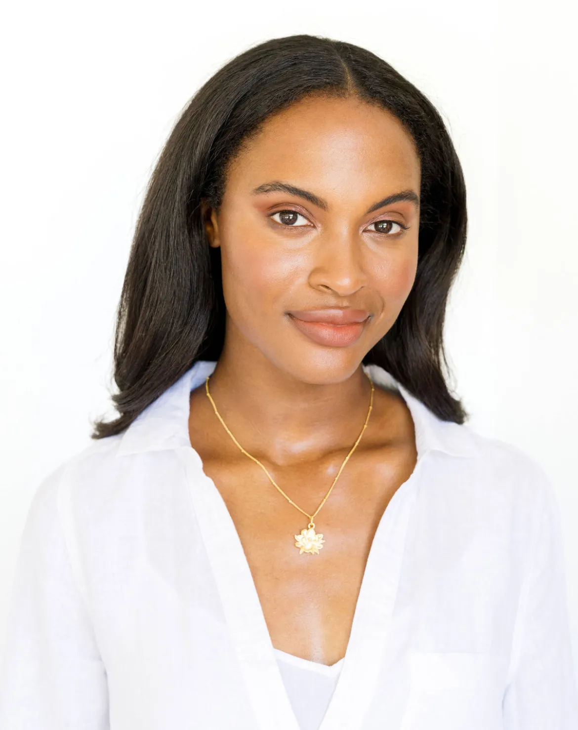 Dainty Magnolia Necklace