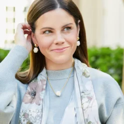 Dainty Pearl Cluster Necklace