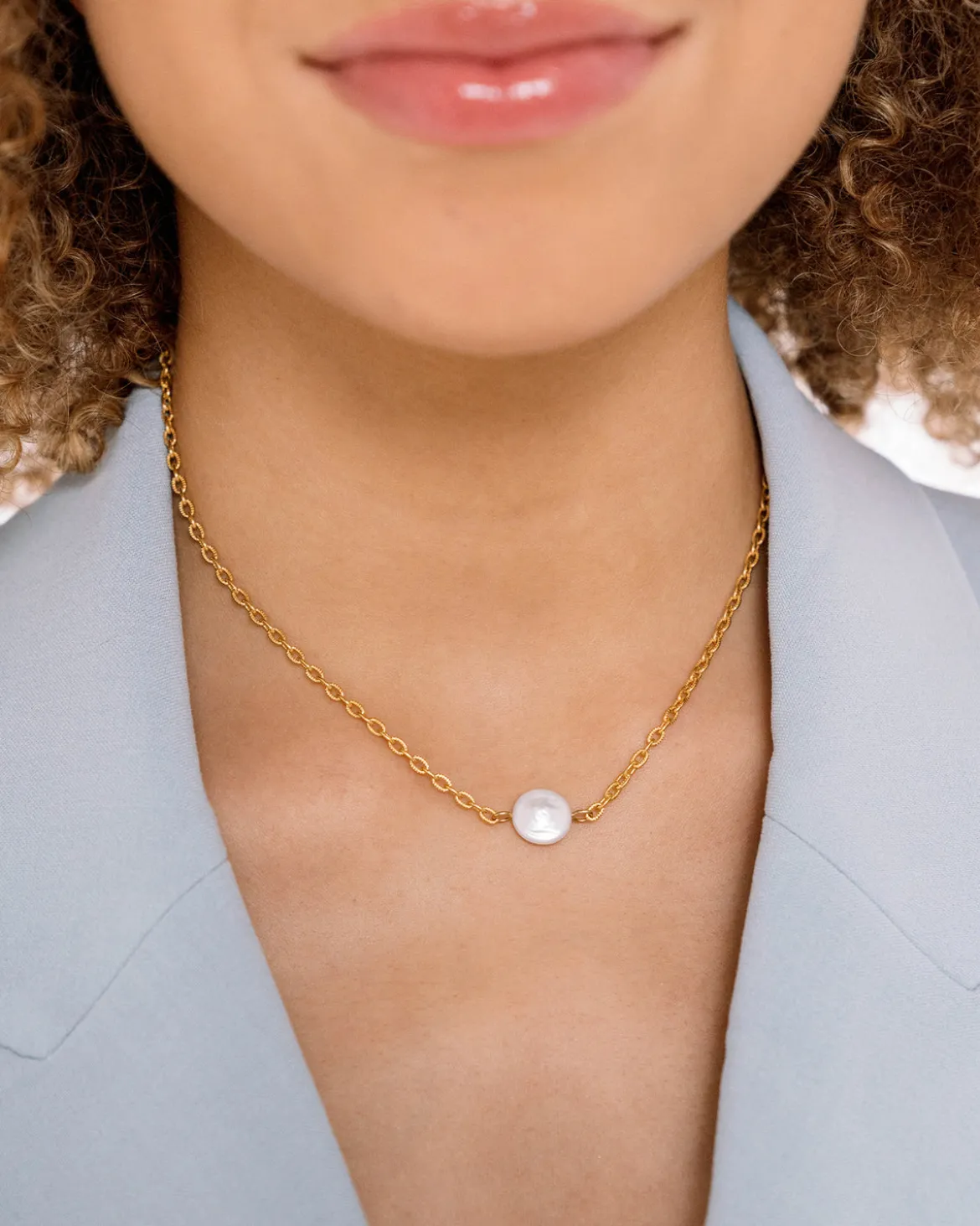 Dainty Pearl Necklace