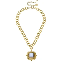 London Necklace
