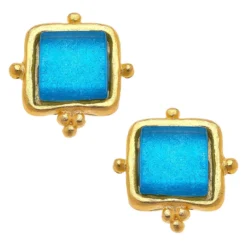 Madeline Studs