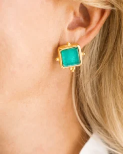 Madeline Studs