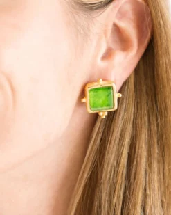 Madeline Studs