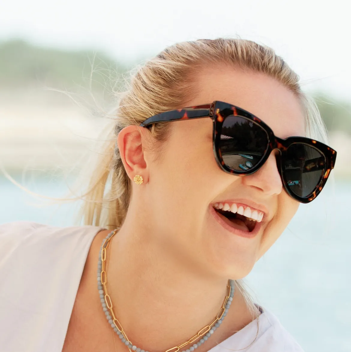 Mini Poppy Studs