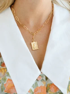 Oyster Stamp Necklace