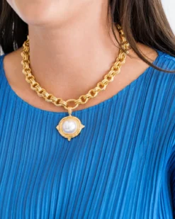 Pearl Cab Necklace