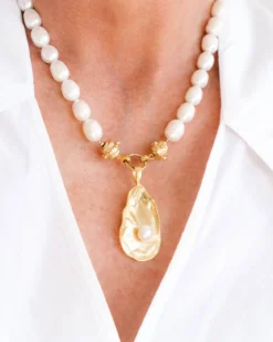Pearl Oyster Pearl Necklace