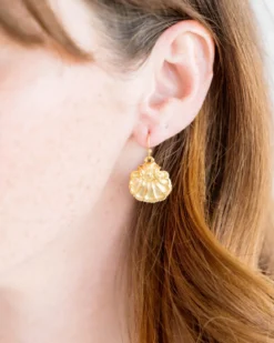 Scallop Earrings