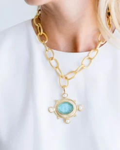 Venetian Glass Bee Elegant Pendant Necklace